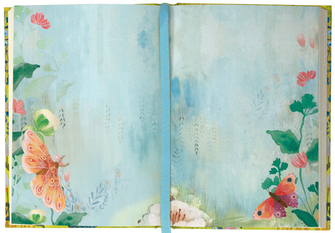 Butterfly Ball -muistikirjan aukeamakuva